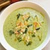 Soupe froide de courgettes à la ricotta et au basilic