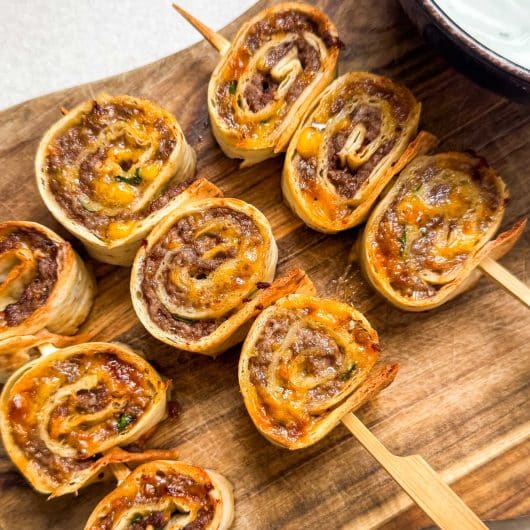 Brochettes de wraps au bœuf et cheddar